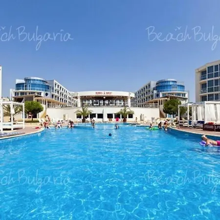 Atlantis Sarafovo Private Appartement *